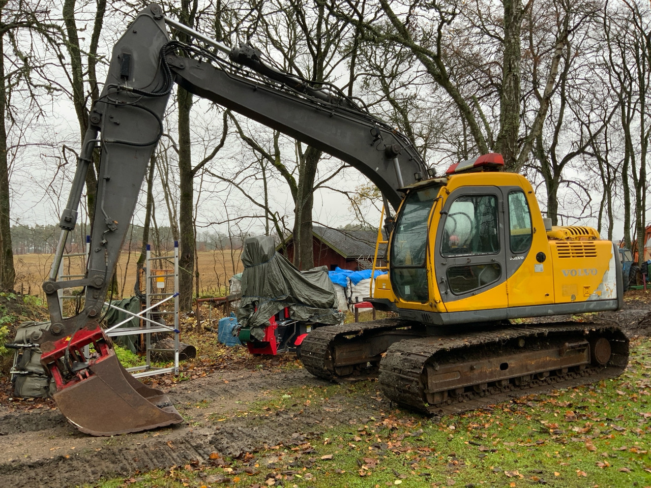 Volvo EC140LC - Grävmaskin: bild 1 Volvo EC140LC - Grävmaskin: bild 1