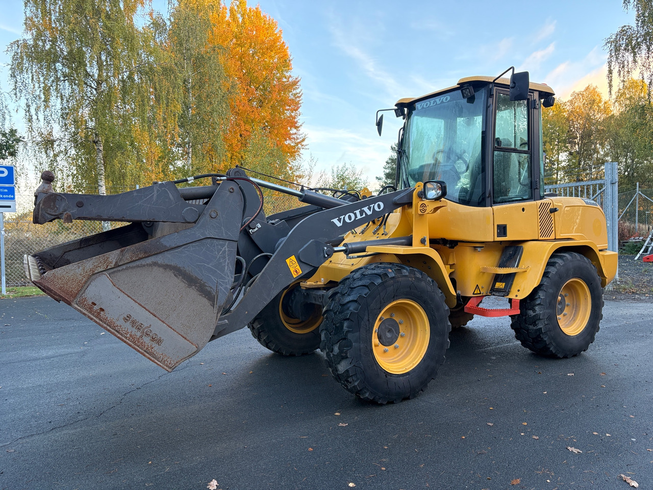 Volvo L30G - Hjullastare: bild 1 Volvo L30G - Hjullastare: bild 1