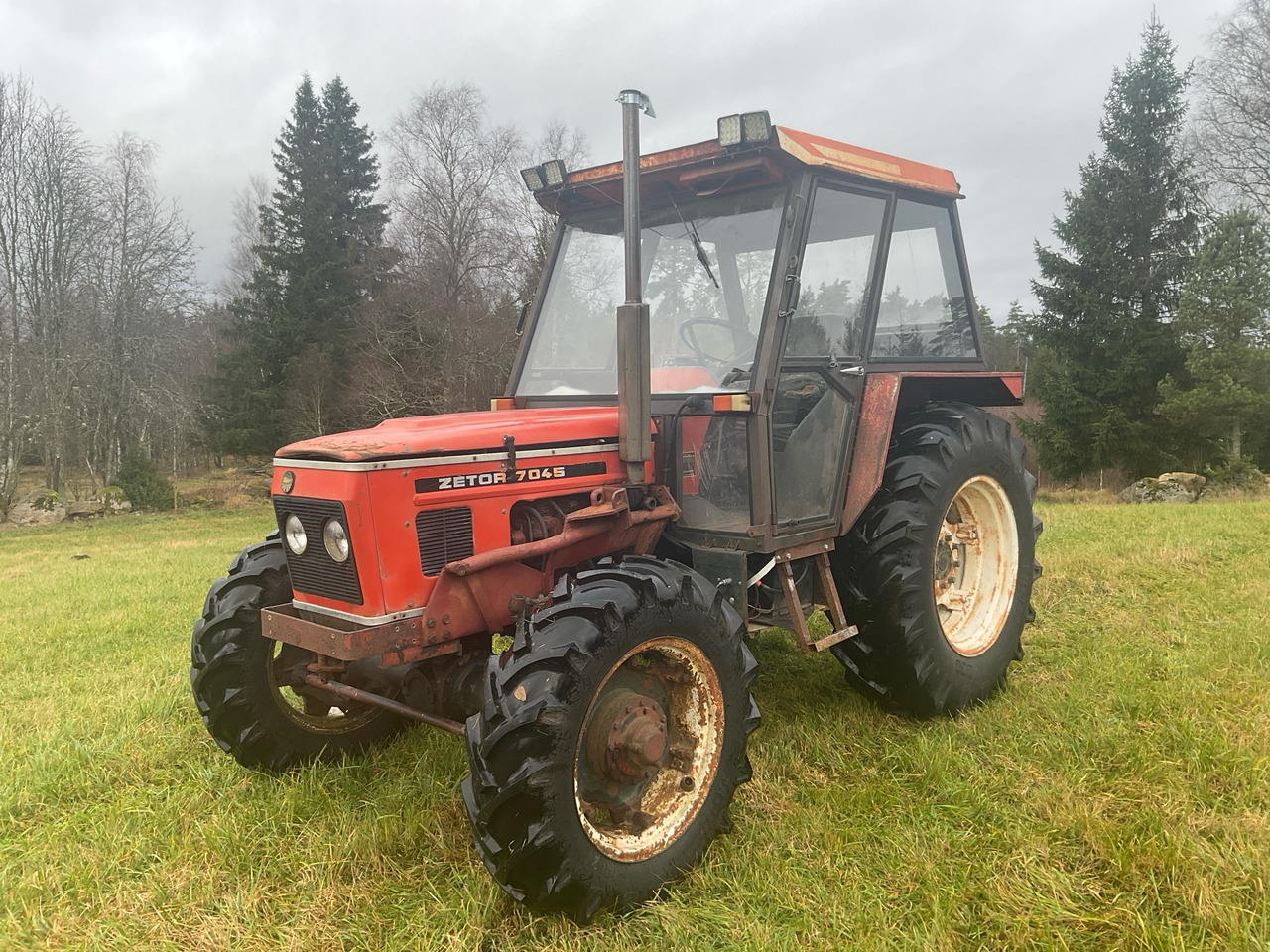 Zetor 7045 - Traktor: bild 1 Zetor 7045 - Traktor: bild 1