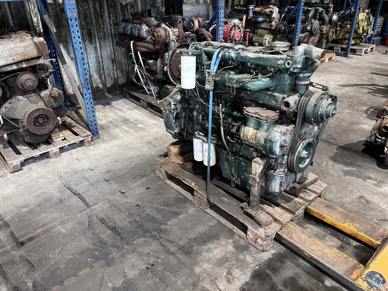 DAF DHU 825 meerdere op voorraad - Motor för Lastbil: bild 1 DAF DHU 825 meerdere op voorraad - Motor för Lastbil: bild 1