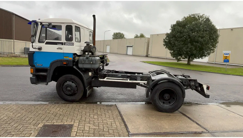 DAF 2500 Daf 2500 TI chassis - Dragbil: bild 3 DAF 2500 Daf 2500 TI chassis - Dragbil: bild 3