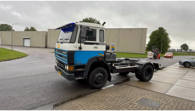 DAF 2500 Daf 2500 TI chassis - Dragbil: bild 2 DAF 2500 Daf 2500 TI chassis - Dragbil: bild 2