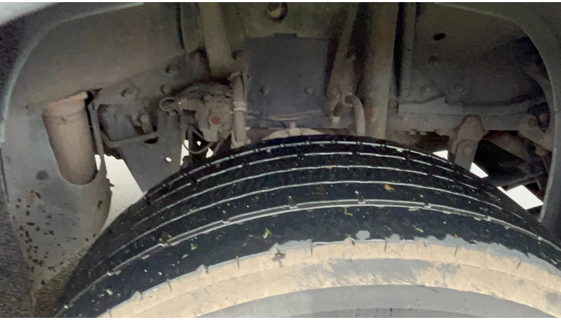 Dragbil Scania R560 V8 Scania R560 V8 Manual 6x2 Boogie lift: bild 18 Dragbil Scania R560 V8 Scania R560 V8 Manual 6x2 Boogie lift: bild 18