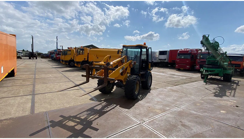 JCB KNIKSCHOVEL 406 - Hjullastare: bild 2 JCB KNIKSCHOVEL 406 - Hjullastare: bild 2