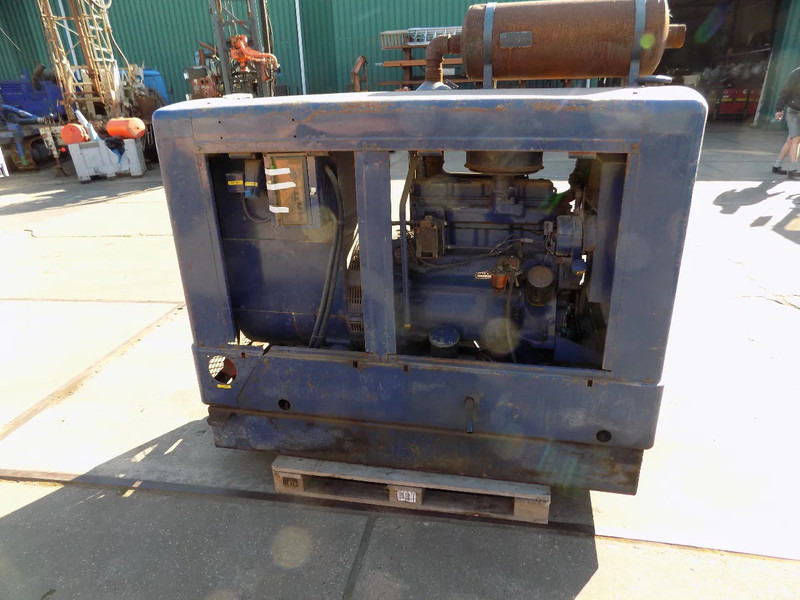 John Deere GENERATOR - Elgenerator: bild 1 John Deere GENERATOR - Elgenerator: bild 1