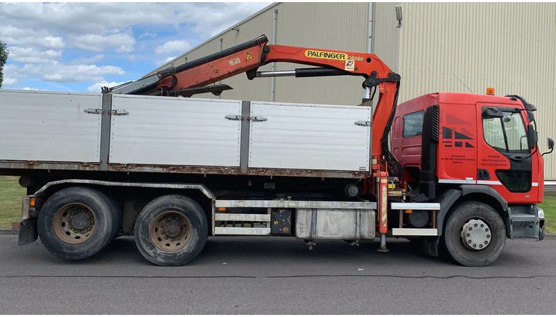 Interior photo 1: Lastbil med kabelsystem, Kranbil Renault Premium 300 HD 300-27 MJ ZD Palfinger PK16000 A Interior photo 1: Lastbil med kabelsystem, Kranbil Renault Premium 300 HD 300-27 MJ ZD Palfinger PK16000 A