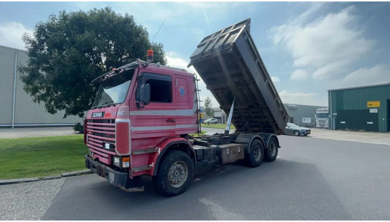 Scania P113-360 scania 113 6X2 Boogielift reversed KIPPER - Tippbil lastbil: bild 1 Scania P113-360 scania 113 6X2 Boogielift reversed KIPPER - Tippbil lastbil: bild 1