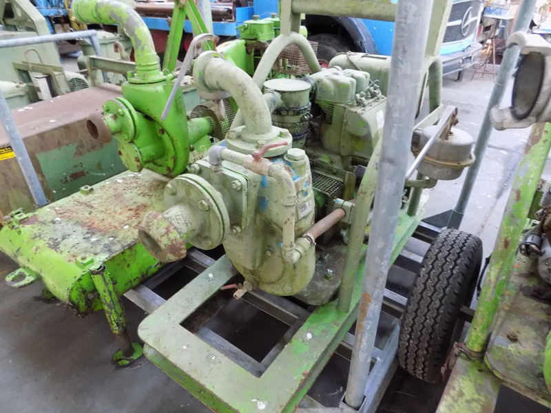 Vattenpump Vuilwaterpomp centrifugaal pomp unit (durty water pump) diesel: bild 13 Vattenpump Vuilwaterpomp centrifugaal pomp unit (durty water pump) diesel: bild 13