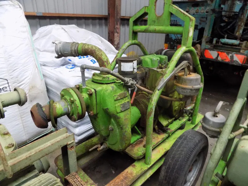 Vattenpump Vuilwaterpomp centrifugaal pomp unit (durty water pump) diesel: bild 9 Vattenpump Vuilwaterpomp centrifugaal pomp unit (durty water pump) diesel: bild 9