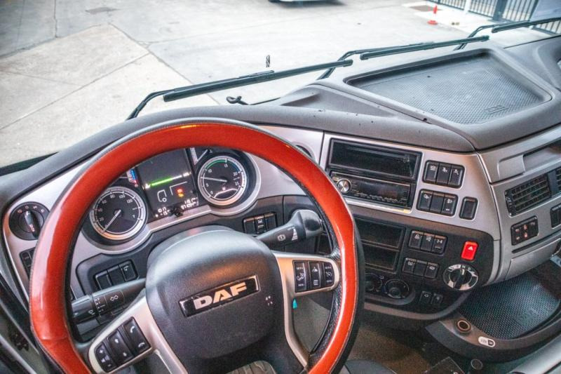 Leasa DAF XF 105.460 - AJK + intarder DAF XF 105.460 - AJK + intarder: bild 7