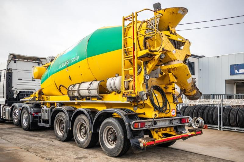 DE BUF BETON MIXER/MALAXEUR/MISCHER 12M3 - Betongtrailer: bild 4 DE BUF BETON MIXER/MALAXEUR/MISCHER 12M3 - Betongtrailer: bild 4