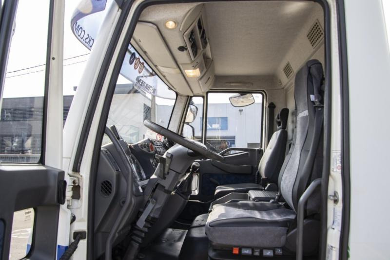 Iveco EUROCARGO 90E18- E5 +Porte-bagages réglable - Lastbil med skåp: bild 5 Iveco EUROCARGO 90E18- E5 +Porte-bagages réglable - Lastbil med skåp: bild 5