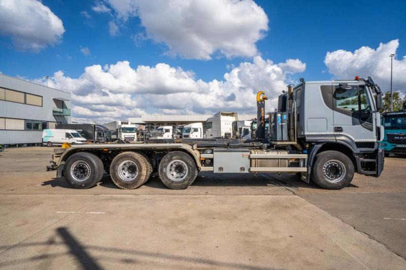 Iveco X-WAY 460 - Lastväxlare lastbil: bild 3 Iveco X-WAY 460 - Lastväxlare lastbil: bild 3