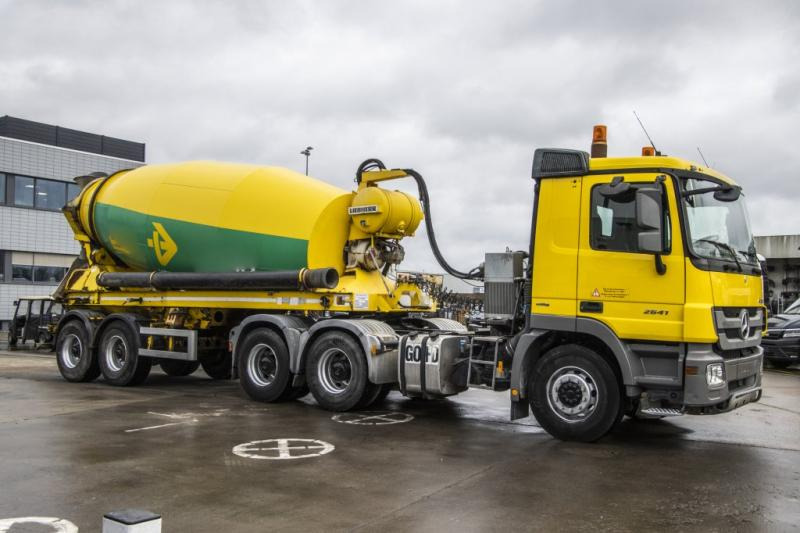 Liebherr LIEBHERR BETON MIXER/MALAXEUR/MISCHER-12M³ - Betongtrailer: bild 3 Liebherr LIEBHERR BETON MIXER/MALAXEUR/MISCHER-12M³ - Betongtrailer: bild 3