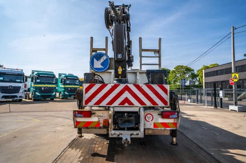 Flakbil, Kranbil MAN TGS 33.400 BB - HIAB 377 E-5 HIPRO: bild 8 Flakbil, Kranbil MAN TGS 33.400 BB - HIAB 377 E-5 HIPRO: bild 8