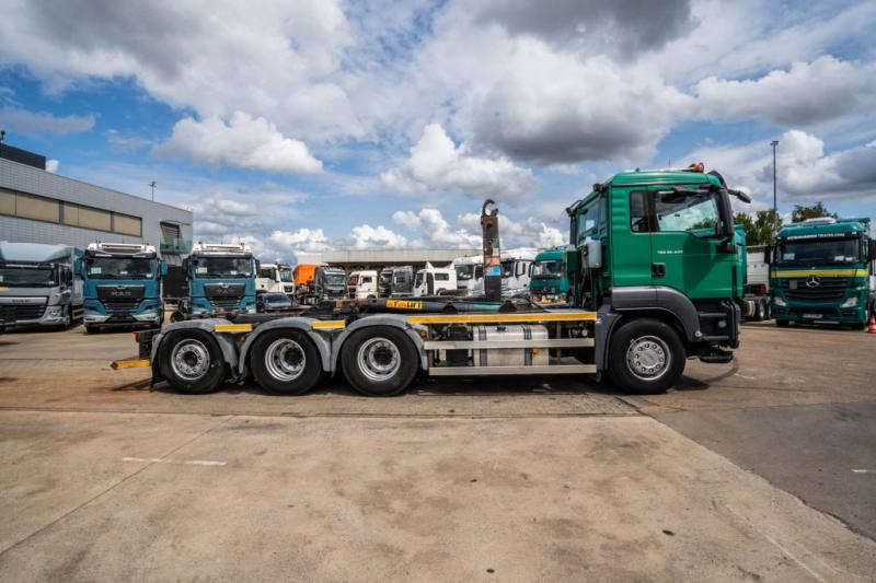 MAN TGS 35.440 BL 8x4-4 - Lastväxlare lastbil: bild 3 MAN TGS 35.440 BL 8x4-4 - Lastväxlare lastbil: bild 3