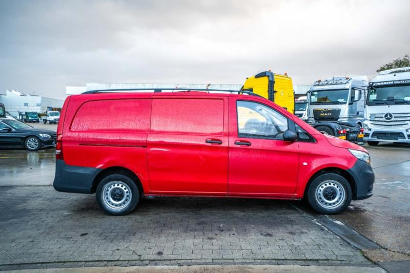 Mercedes VITO 114 CDI - Små skåpbil: bild 3 Mercedes VITO 114 CDI - Små skåpbil: bild 3