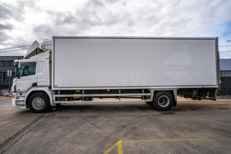 Scania P320 - THERMOKING T-1000R - Kylbil lastbil: bild 4 Scania P320 - THERMOKING T-1000R - Kylbil lastbil: bild 4