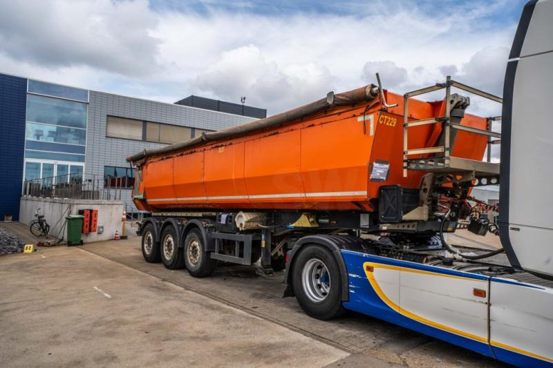 Schmitz SGF-S3-GEISOLEERDE KIPPER-27m3 - Tippbil semitrailer: bild 2 Schmitz SGF-S3-GEISOLEERDE KIPPER-27m3 - Tippbil semitrailer: bild 2
