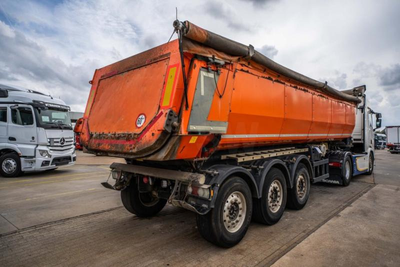 Schmitz SGF-S3-GEISOLEERDE KIPPER-27m3 - Tippbil semitrailer: bild 4 Schmitz SGF-S3-GEISOLEERDE KIPPER-27m3 - Tippbil semitrailer: bild 4