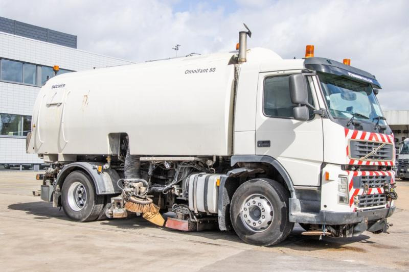 Volvo FM 340 - BUCHER SCHÖRLING 8000 - Sopmaskin: bild 3 Volvo FM 340 - BUCHER SCHÖRLING 8000 - Sopmaskin: bild 3