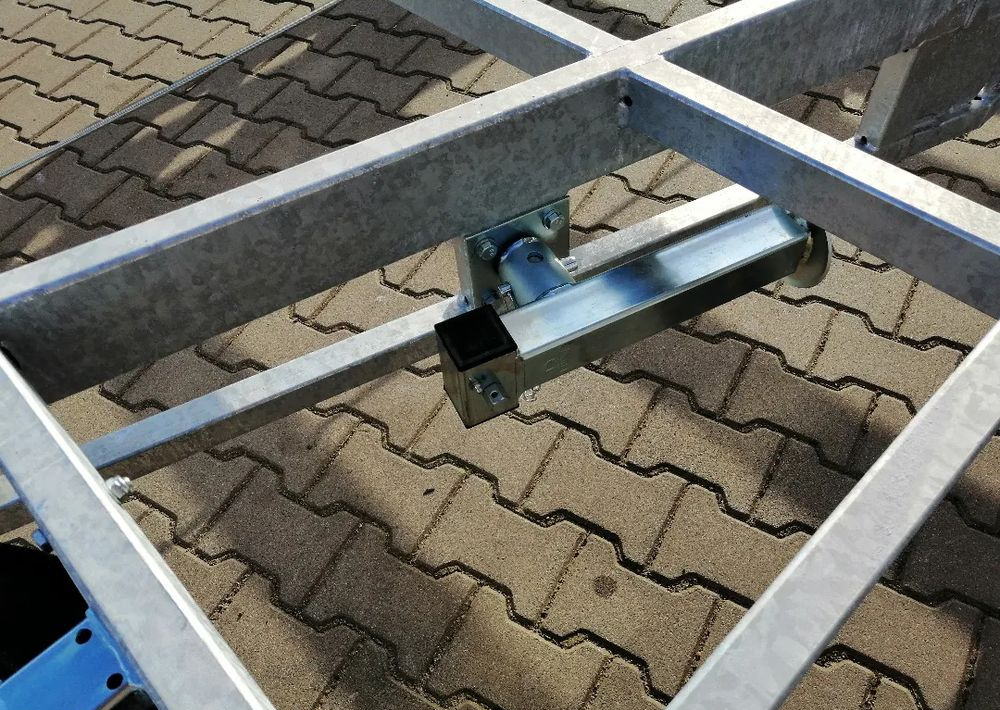 Besttrailers TINY HOUSE (Domki mobilne) 7,2x2,45 m DMC 3500 kg, 2 osie, 13", 4 podpory - Chassi trailer: bild 4 Besttrailers TINY HOUSE (Domki mobilne) 7,2x2,45 m DMC 3500 kg, 2 osie, 13", 4 podpory - Chassi trailer: bild 4