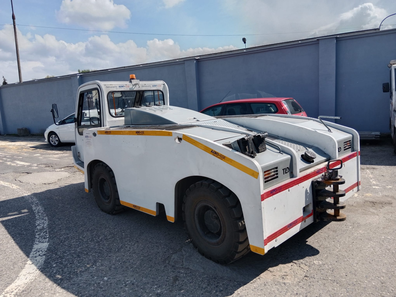 TLD TMX150 - Pushbacktraktor: bild 2 TLD TMX150 - Pushbacktraktor: bild 2