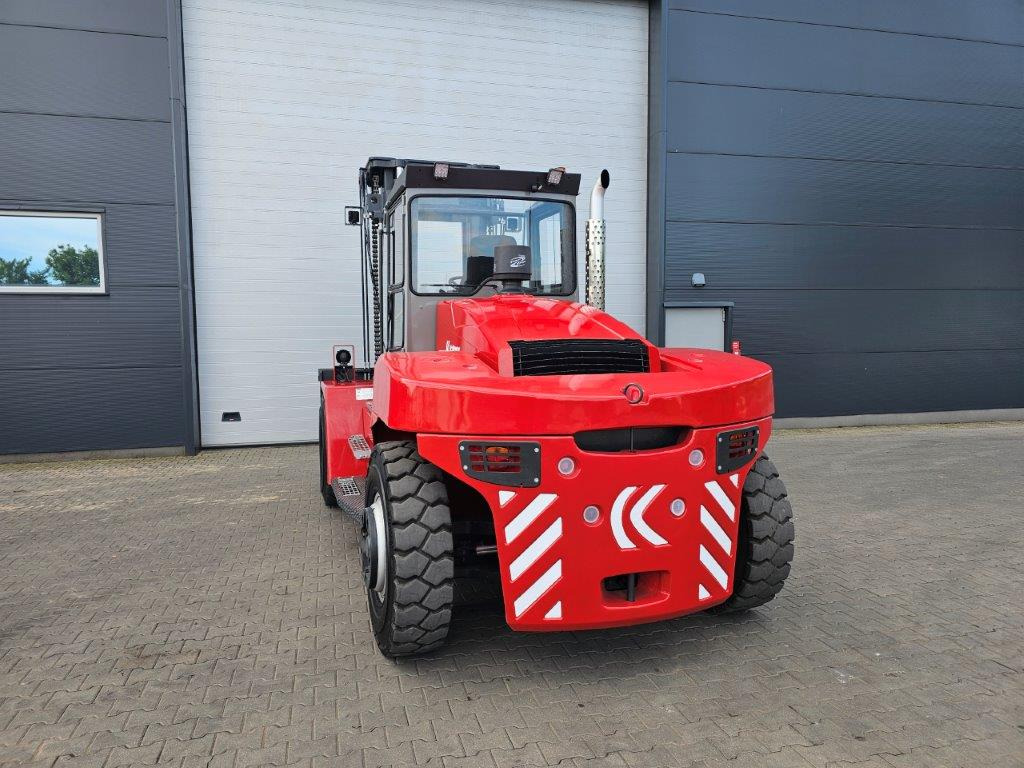 Kalmar DCE100-12 - Dieseltruck: bild 5 Kalmar DCE100-12 - Dieseltruck: bild 5