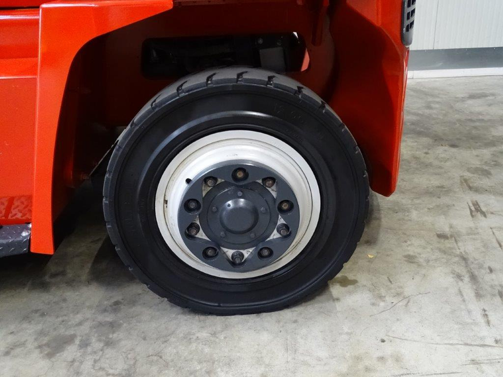 Kalmar DCE120-6 - Empty Containers Handler - Dieseltruck: bild 3 Kalmar DCE120-6 - Empty Containers Handler - Dieseltruck: bild 3