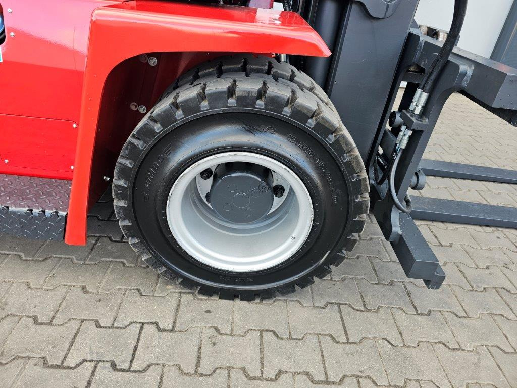 Kalmar DCF80-6 - Dieseltruck: bild 2 Kalmar DCF80-6 - Dieseltruck: bild 2