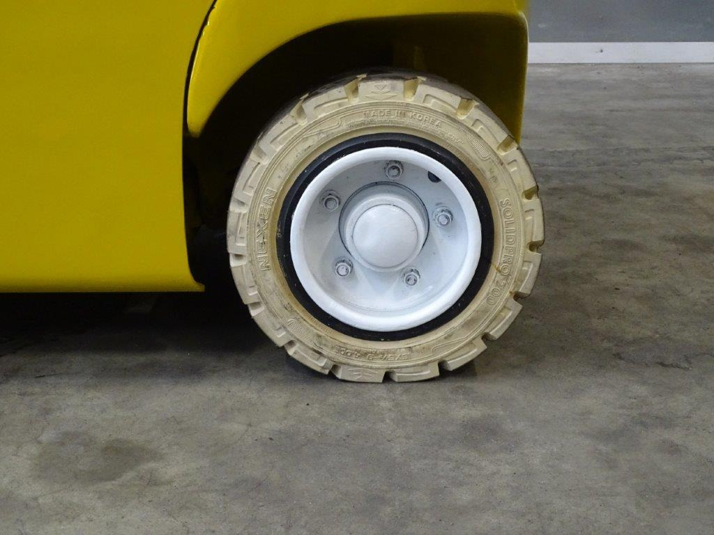 Yale ERP16VF - TRIPLEX - Eltruck: bild 2 Yale ERP16VF - TRIPLEX - Eltruck: bild 2