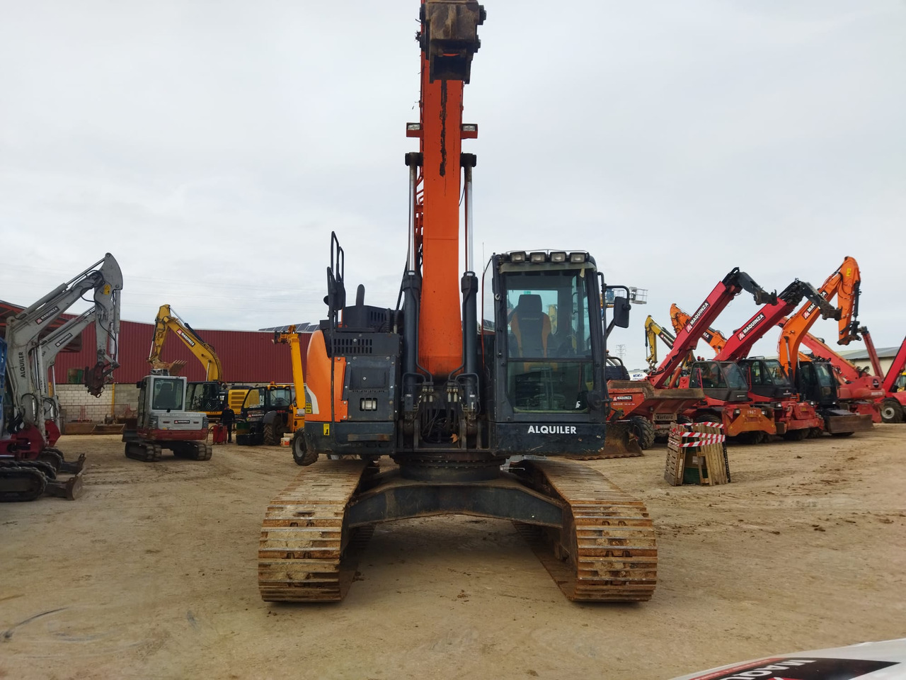 DOOSAN DX235LCR - Bandgrävare: bild 2 DOOSAN DX235LCR - Bandgrävare: bild 2