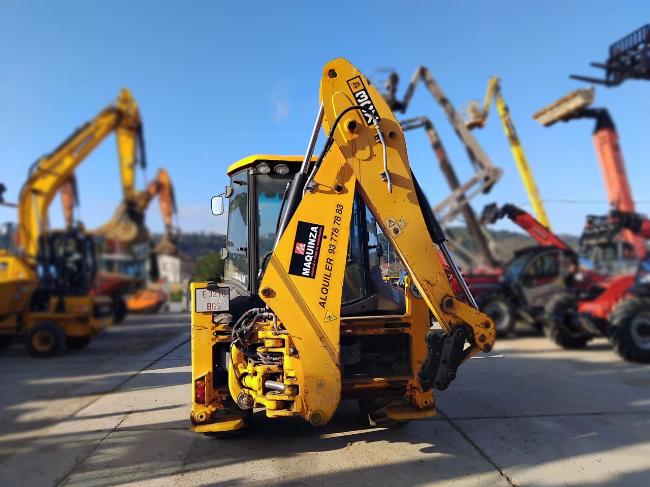 JCB 3CX-4T - Grävlastare: bild 2 JCB 3CX-4T - Grävlastare: bild 2