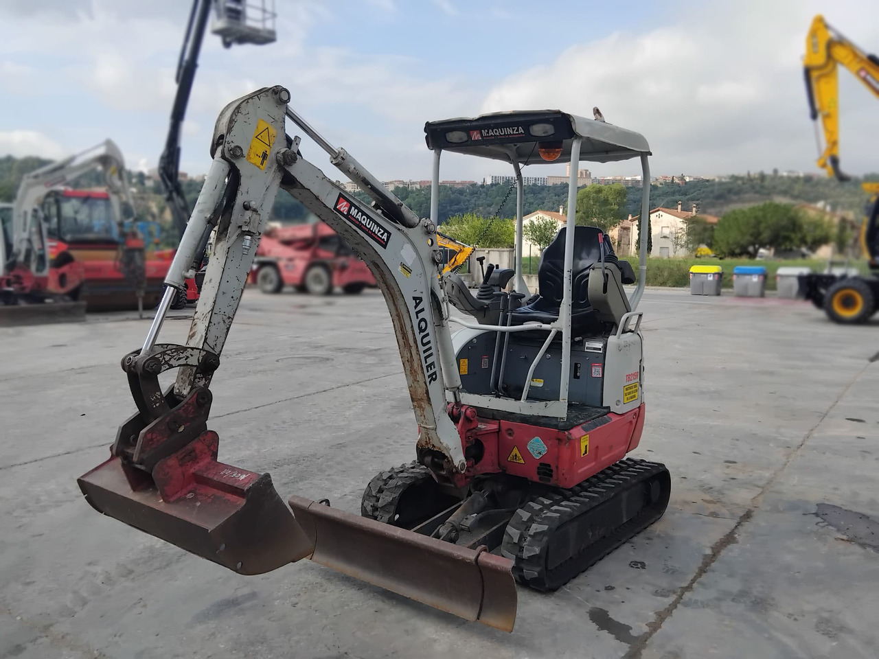 TAKEUCHI TB215R EASY - Minigrävmaskin: bild 5 TAKEUCHI TB215R EASY - Minigrävmaskin: bild 5