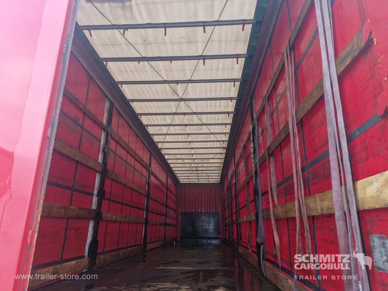 KRONE Curtainsider Mega - Kapelltrailer: bild 2 KRONE Curtainsider Mega - Kapelltrailer: bild 2