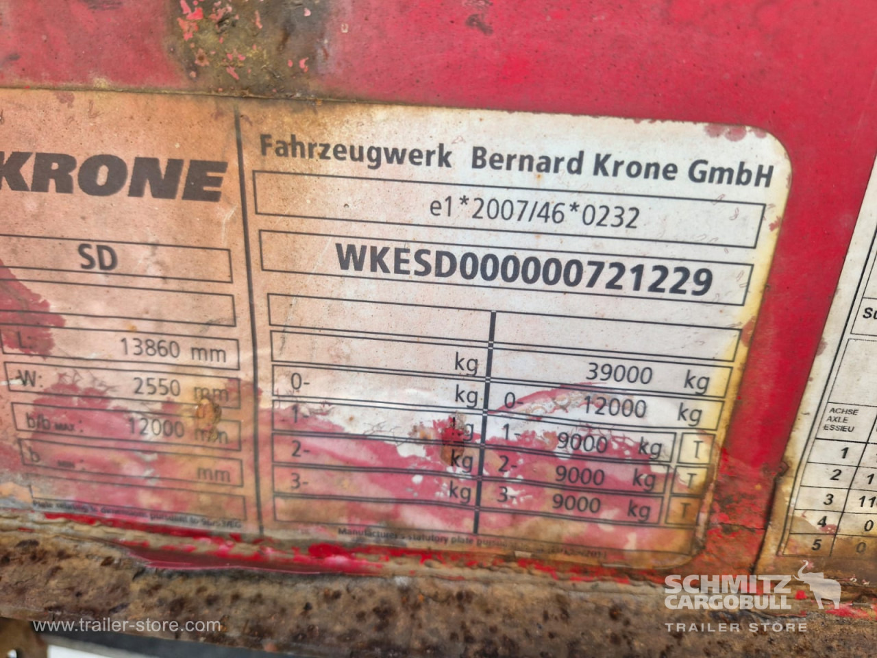 KRONE Curtainsider Mega - Kapelltrailer: bild 4 KRONE Curtainsider Mega - Kapelltrailer: bild 4