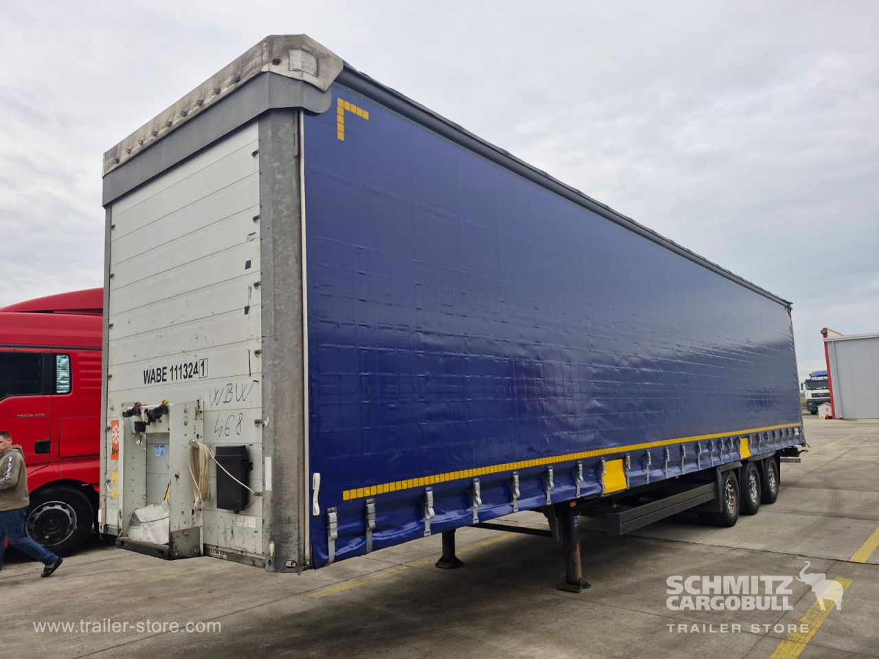SCHMITZ Curtainsider Mega - Kapelltrailer: bild 5 SCHMITZ Curtainsider Mega - Kapelltrailer: bild 5