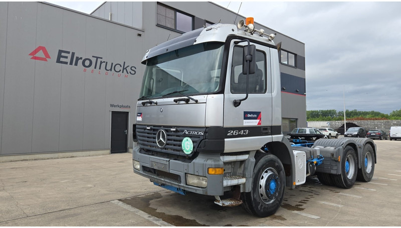 Dragbil Mercedes-Benz actros 2643 (184.000 KM !! / EPS / 6X4 / TRACTEUR ORIGINAL / 3 PEDALES / GRAND PONT / PARFAIT ETAT): bild 1