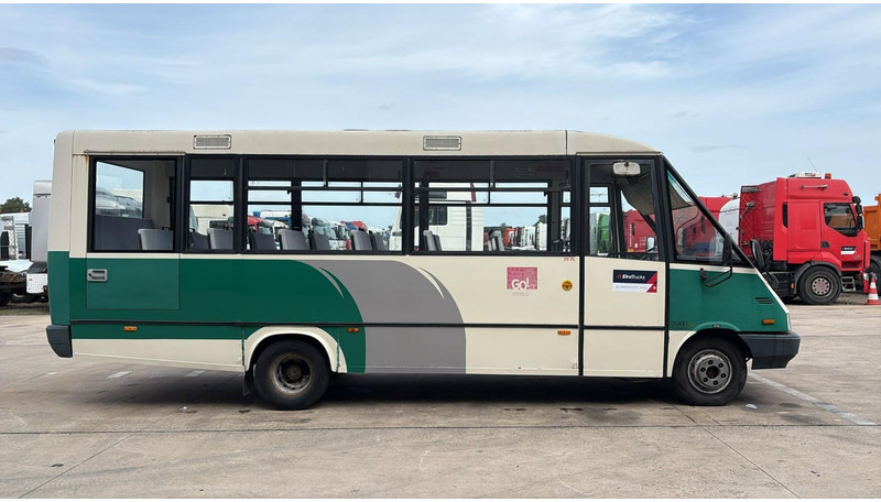 Iveco 59-12 (BELGIAN BUS / 29 SEATS / MANUAL PUMP / LAMES / STEEL SUSP.) - Stadsbuss: bild 3 Iveco 59-12 (BELGIAN BUS / 29 SEATS / MANUAL PUMP / LAMES / STEEL SUSP.) - Stadsbuss: bild 3