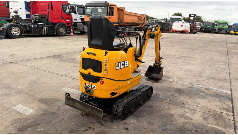 JCB 8008 (BE MACHINE / TOP CONDITION / 1898 H) - Minigrävmaskin: bild 5 JCB 8008 (BE MACHINE / TOP CONDITION / 1898 H) - Minigrävmaskin: bild 5