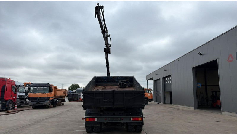 MAN LE 250 (MANUAL PUMP / MANUAL GEARBOX / TIPPER + CRANE / GOOD CONDITION) - Tippbil lastbil, Kranbil: bild 5 MAN LE 250 (MANUAL PUMP / MANUAL GEARBOX / TIPPER + CRANE / GOOD CONDITION) - Tippbil lastbil, Kranbil: bild 5