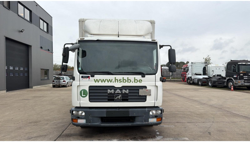 MAN TGL 8.180 (BELGIAN TRUCK / PERFECT CONDITION / MANUAL GEARBOX / LAMES / STEEL SUSP.) - Lastbil med skåp: bild 2 MAN TGL 8.180 (BELGIAN TRUCK / PERFECT CONDITION / MANUAL GEARBOX / LAMES / STEEL SUSP.) - Lastbil med skåp: bild 2