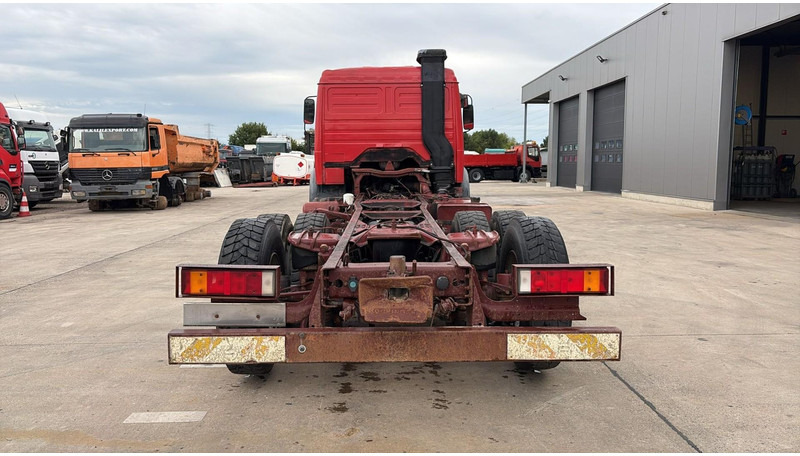 Mercedes-Benz SK 2233 (GRAND PONT / V8 AVEC 2X TURBO / BIG AXLE) - Chassi lastbil: bild 5 Mercedes-Benz SK 2233 (GRAND PONT / V8 AVEC 2X TURBO / BIG AXLE) - Chassi lastbil: bild 5