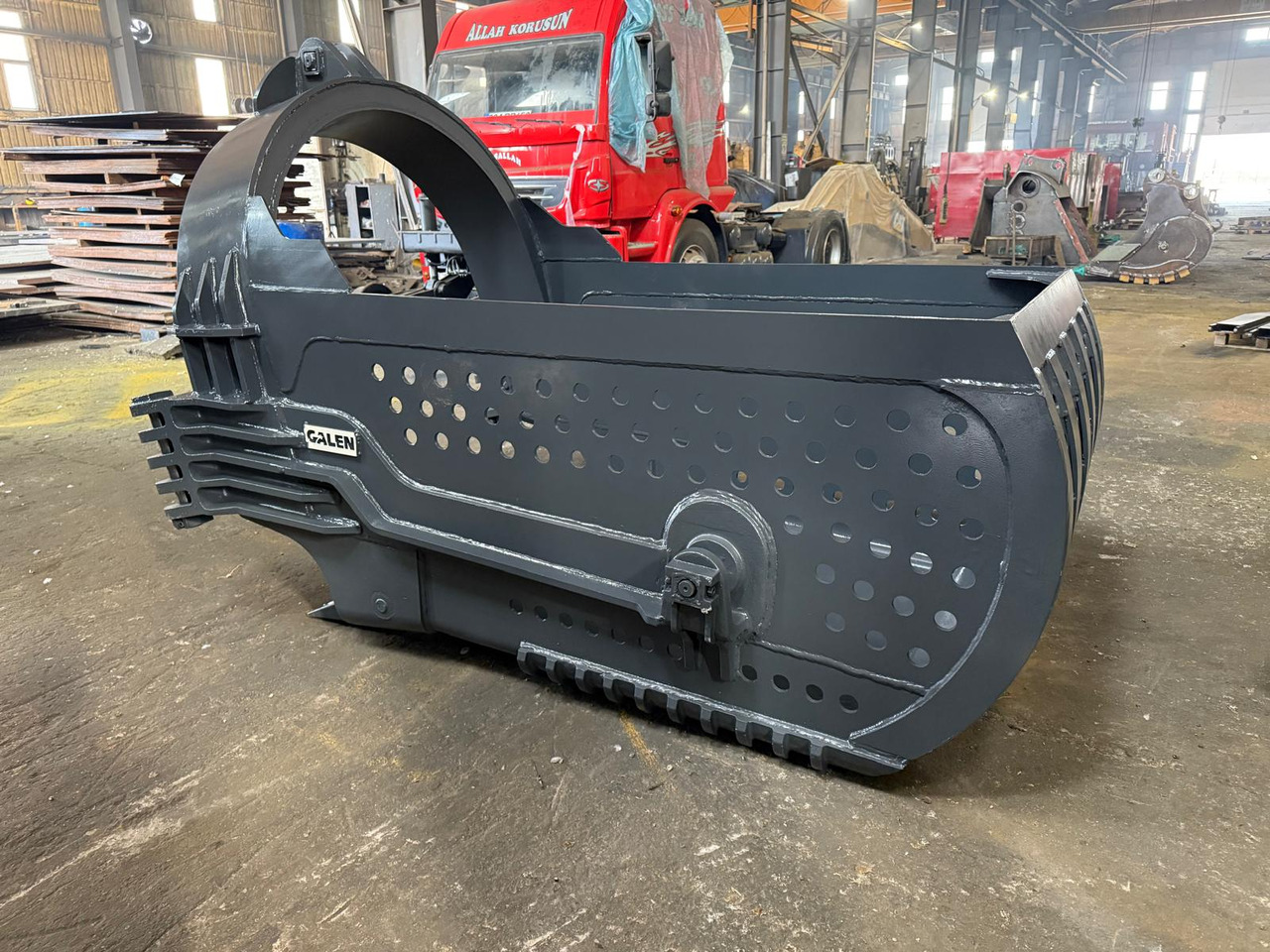 GALEN 2m3 Dragline Bucket - Släpgrävmaskin: bild 2 GALEN 2m3 Dragline Bucket - Släpgrävmaskin: bild 2