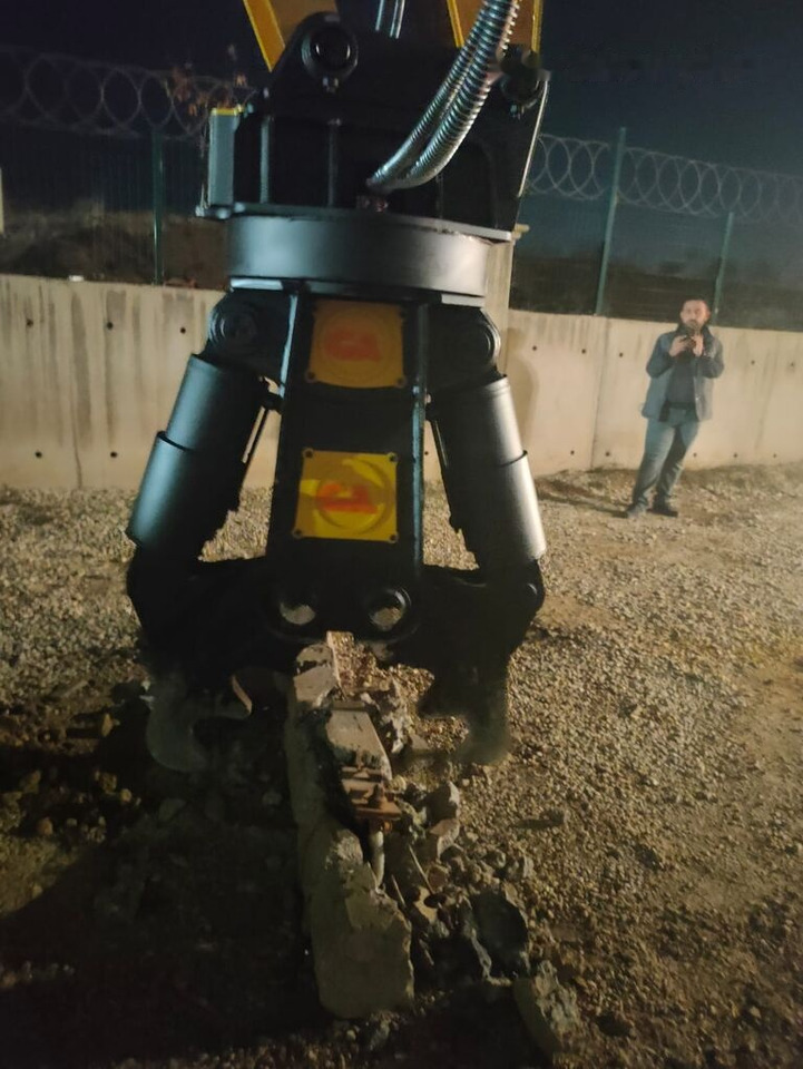 Galen Demolition Crusher - Hydraulisk sax: bild 4 Galen Demolition Crusher - Hydraulisk sax: bild 4