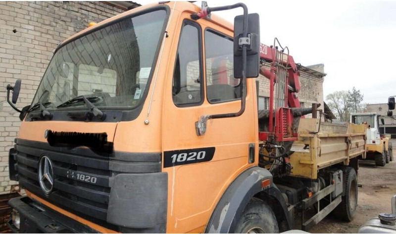 Mercedes-Benz 1820 - Tippbil lastbil, Kranbil: bild 2 Mercedes-Benz 1820 - Tippbil lastbil, Kranbil: bild 2
