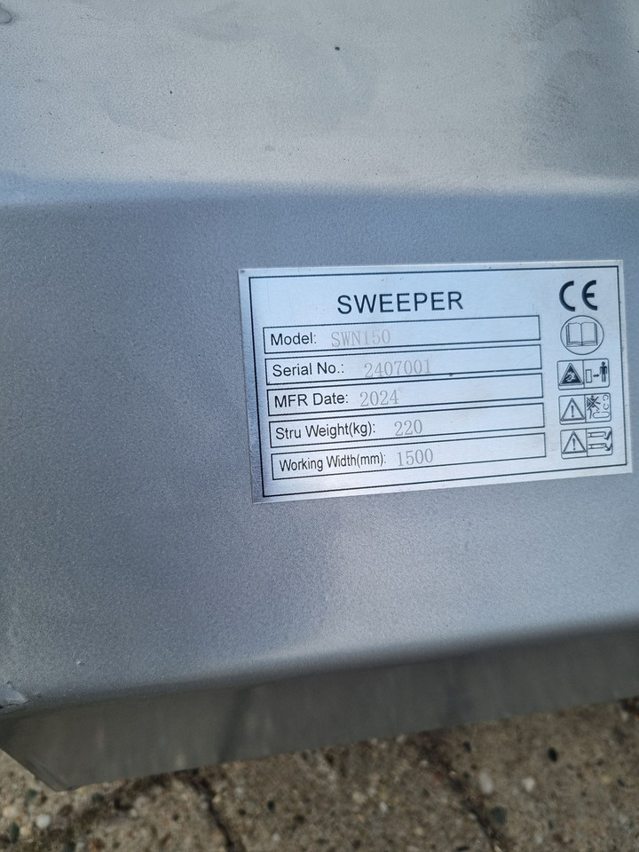 Rolbezem 1,50m nylon - Sopaggregat för Lastare: bild 5 Rolbezem 1,50m nylon - Sopaggregat för Lastare: bild 5