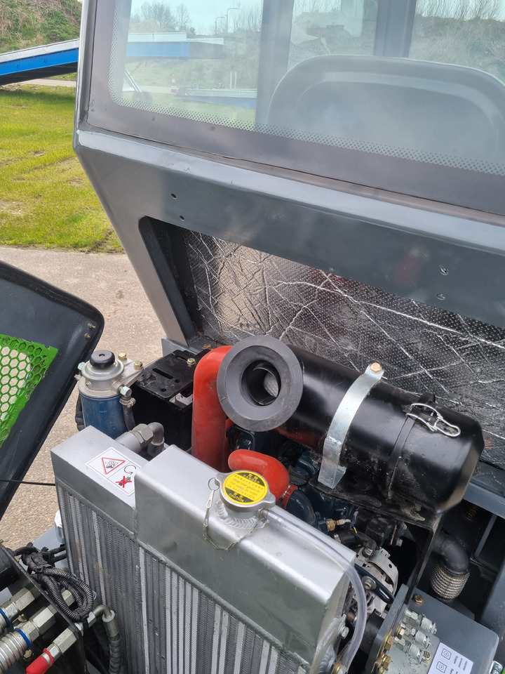 WCM L2412 - Hjullastare: bild 1 WCM L2412 - Hjullastare: bild 1