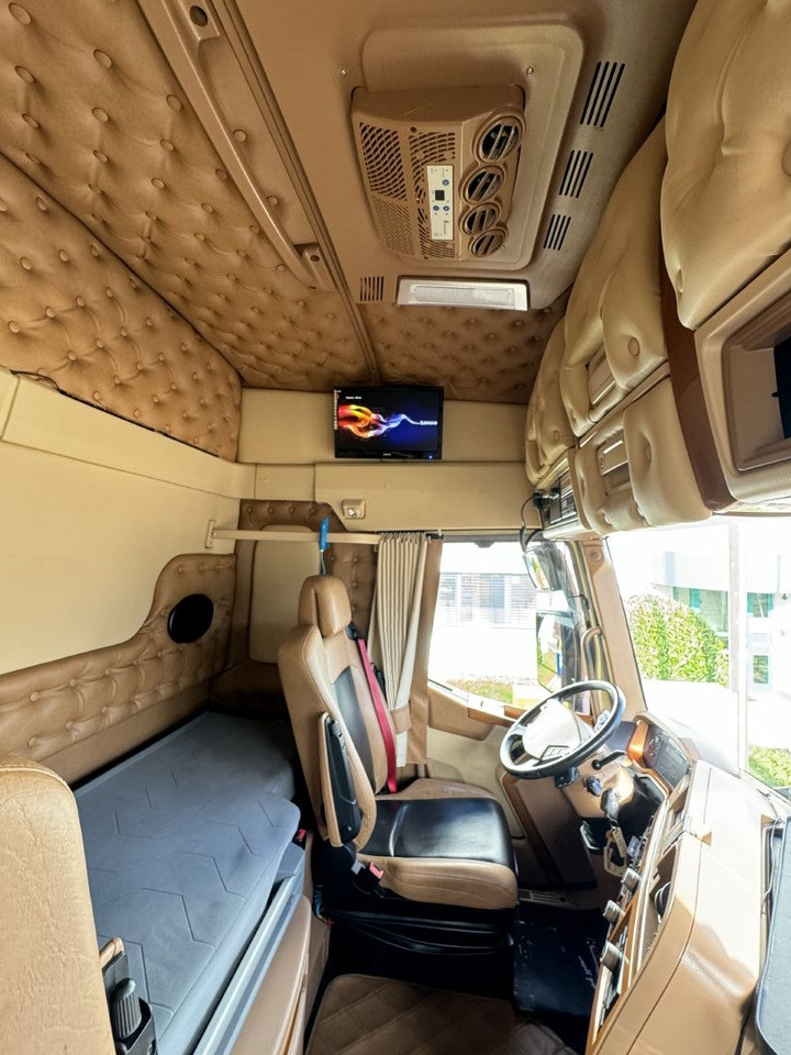 Renault T520 HIGHCAB TTC-Umbau 2-Tanks Retarder Standkli - Dragbil: bild 1 Renault T520 HIGHCAB TTC-Umbau 2-Tanks Retarder Standkli - Dragbil: bild 1