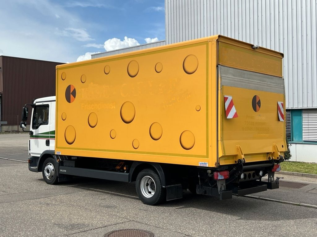 MAN TGL 8.220 Kühlkoffer 5,26m LBW Klima Luftgef. MAN TGL 8.220 Kühlkoffer 5,26m LBW Klima Luftgef. - Kylbil: bild 5 MAN TGL 8.220 Kühlkoffer 5,26m LBW Klima Luftgef. MAN TGL 8.220 Kühlkoffer 5,26m LBW Klima Luftgef. - Kylbil: bild 5